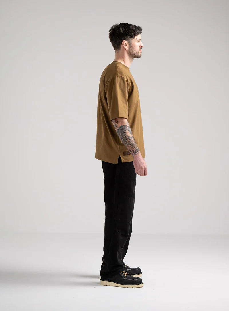 DISSIDENT-T-SHIRT AUS SCHWERER BAUMWOLLE