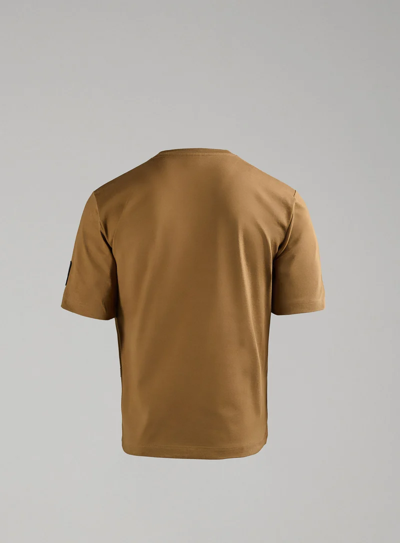 DISSIDENT-T-SHIRT AUS SCHWERER BAUMWOLLE