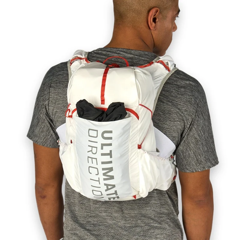 Ultimate Direction Adventure Vest (17 Liter)