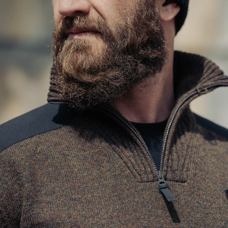 HERITECH-PULLOVER MIT TRICHTERKRAGEN