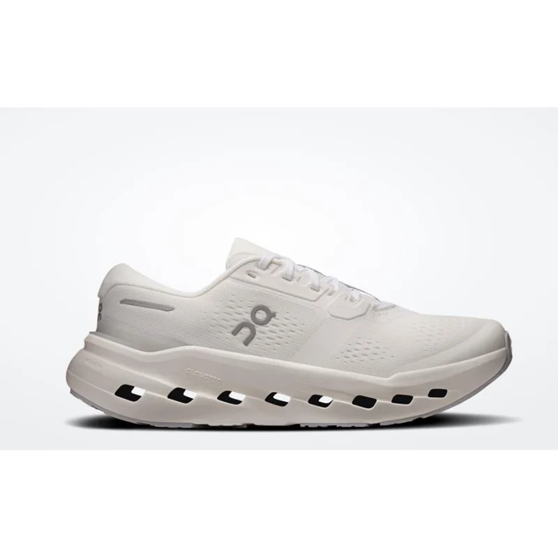 ON Cloudrunner 3 Women white ivory