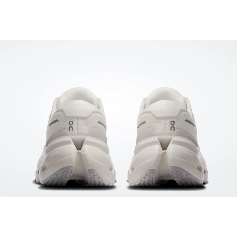 ON Cloudrunner 3 Women white ivory