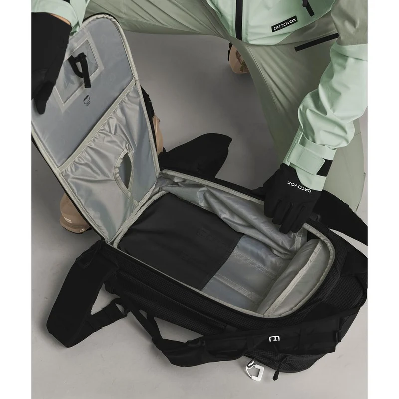 Ortovox Switchback 30 S Skitourenrucksack black-raven