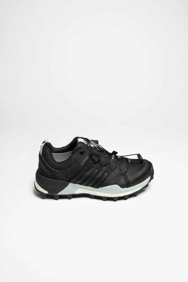 Terrex Skychaser GTX W Damen (CBLACK/CBLACK/ASHGRCBLACK/CBLACK/ASHGRN)