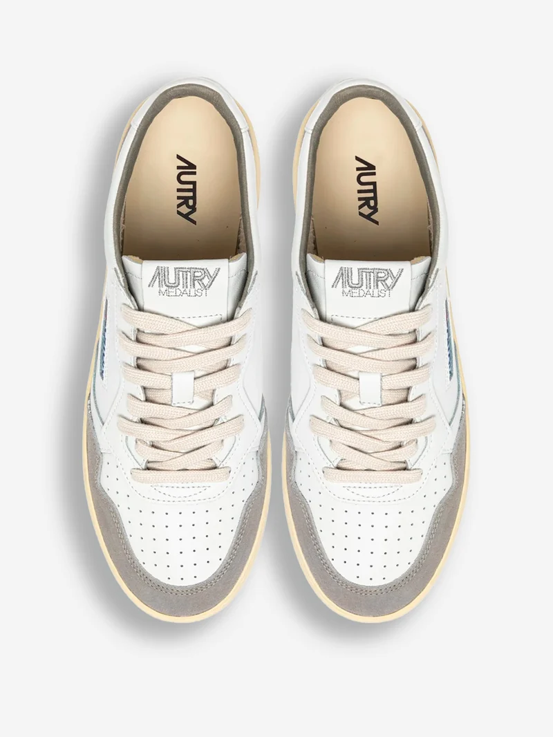M Medalist Low in pelle bianca e suede grigio