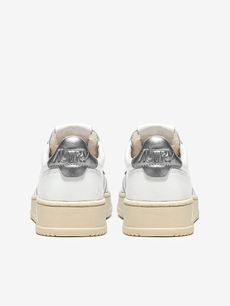 W Medalist Low in pelle bianca e argento metallizzato