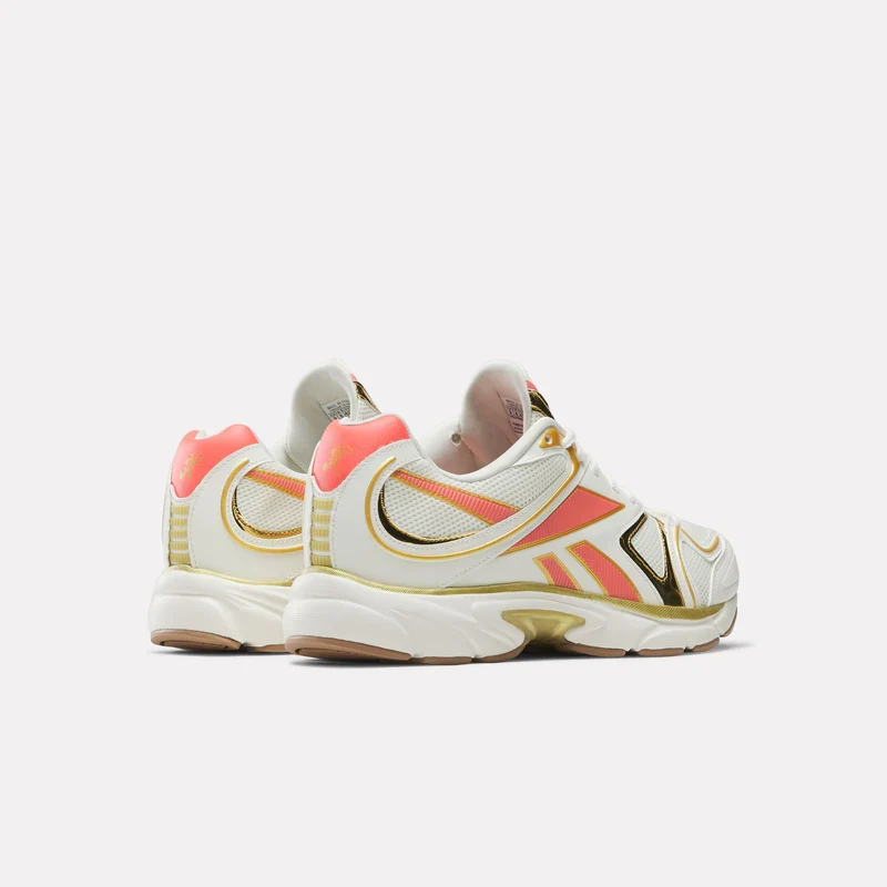 Premier Road Plus VI Sneakers