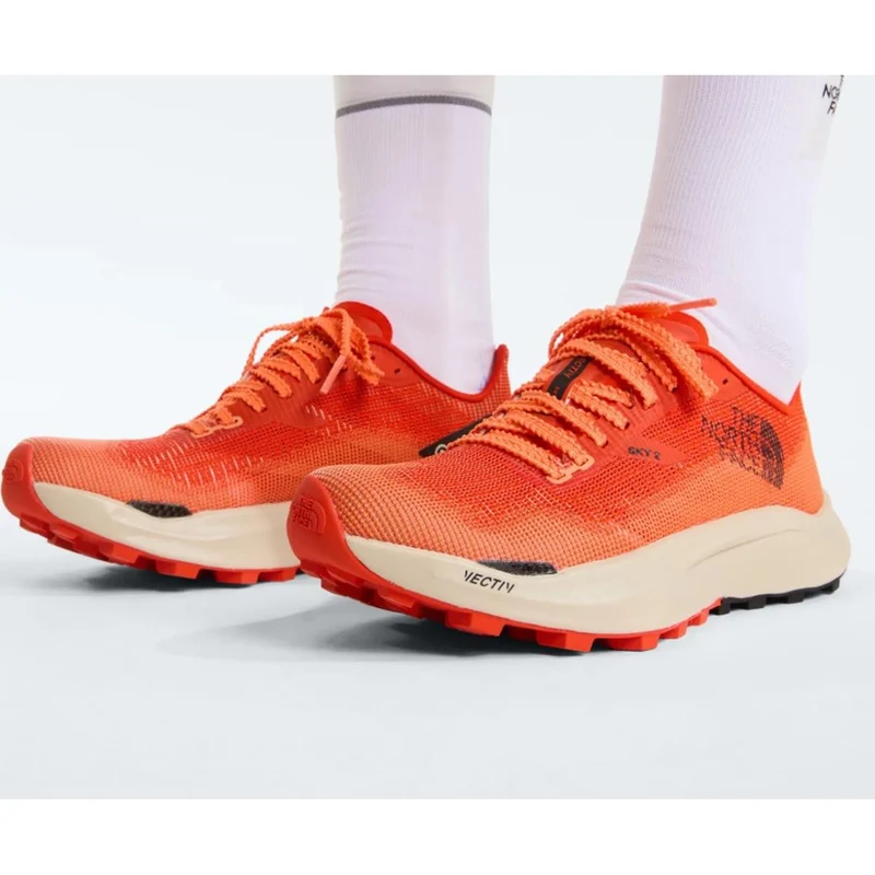 The North Face Summit VECTIV™ Sky 2 Trailrunning-Schuhe Herren lava red/calacatta