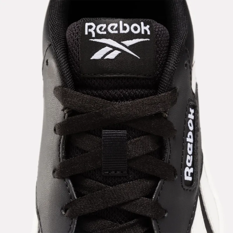 Court Advance Surge Women's Sneakers