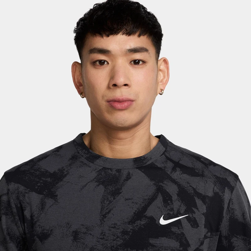 NIKE Hyverse Dri-FIT UV Trainingsshirt Herren