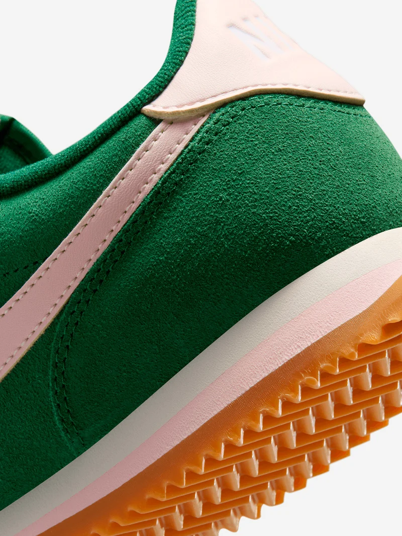 W Cortez in pelle verdi e rosa