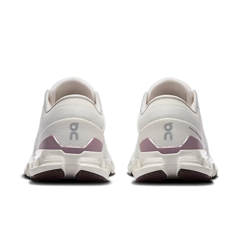 ON Damen Joggingschuhe Cloud X 4 Ivory / Heron