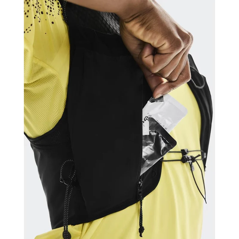 ON Trail Running Weste Ultra Vest Pro Black