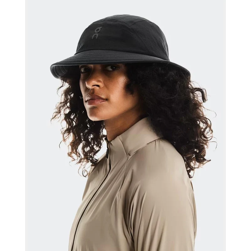 ON Panel-Hut Trail Hat Black