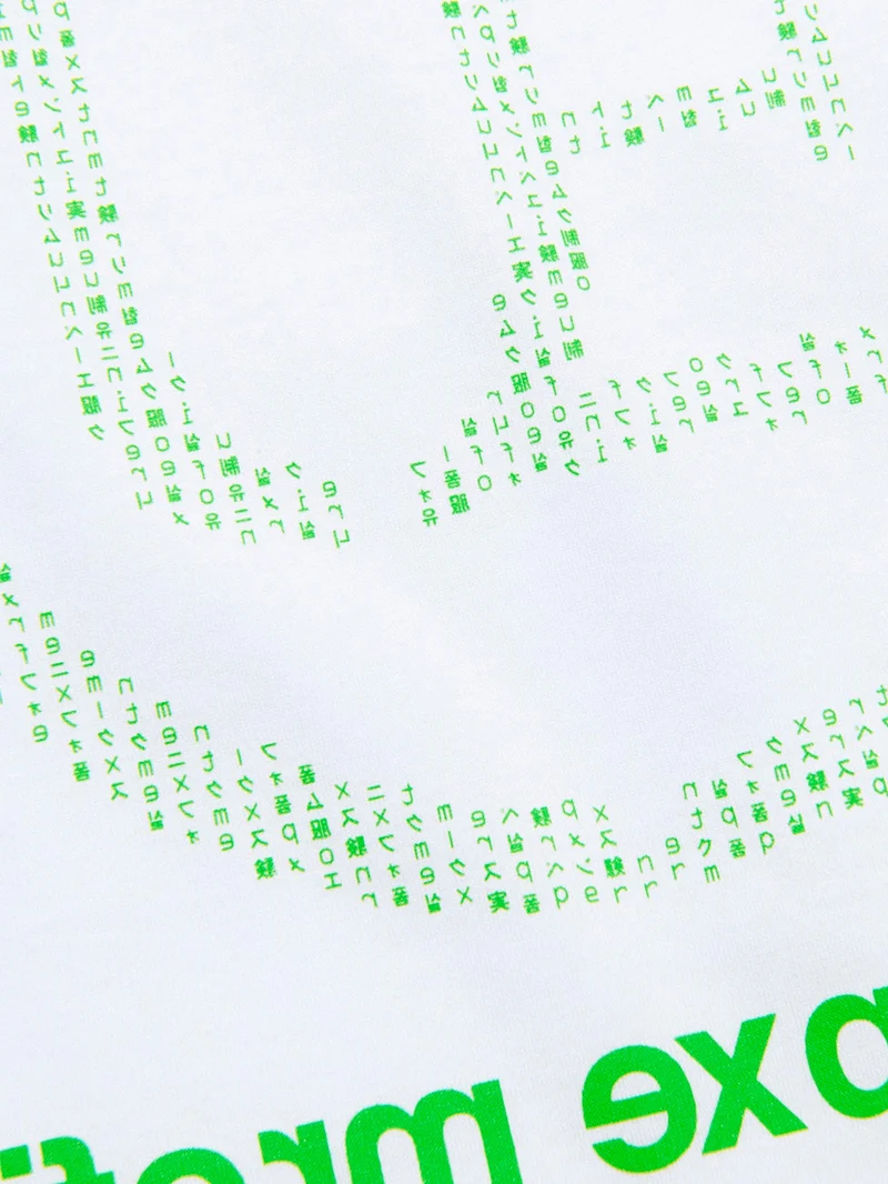 T-shirt bianca Code con logo