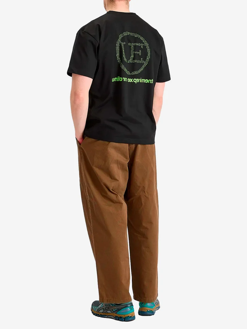 T-shirt nera Code con logo
