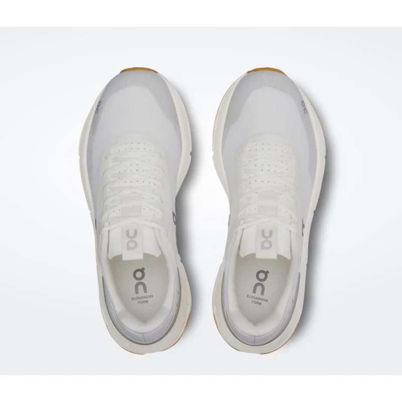 ON Cloudnova Form 2 Women white ivory