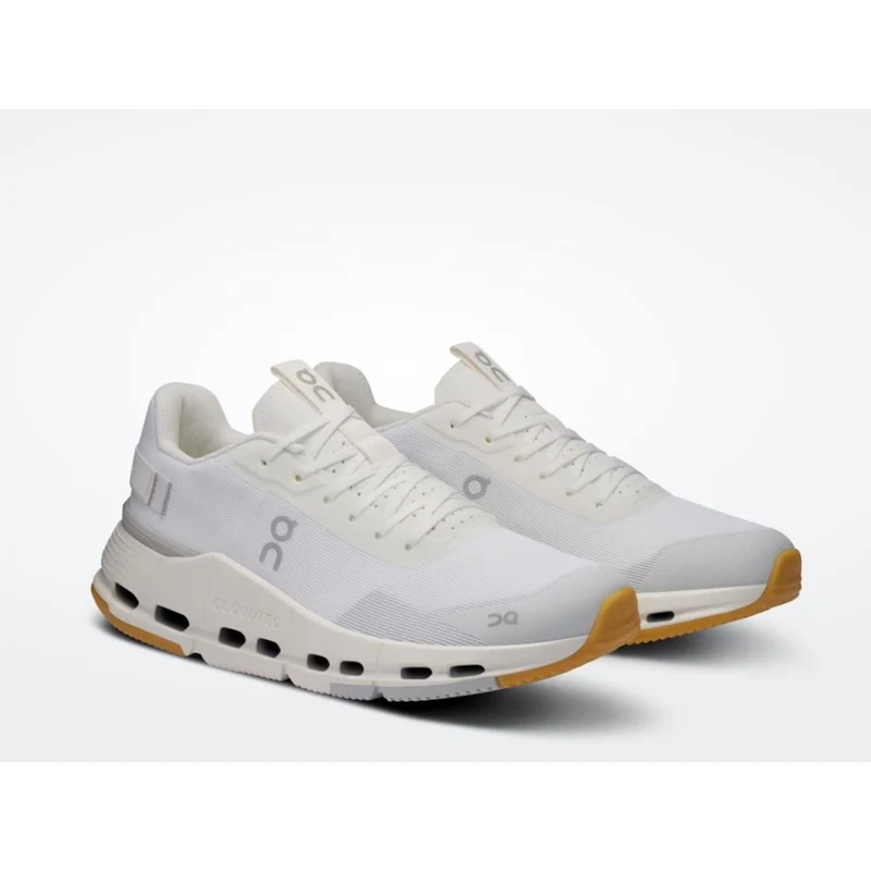 ON Cloudnova Form 2 Women white ivory