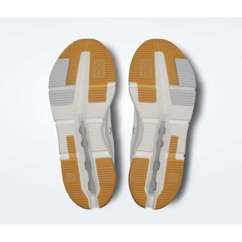 ON Cloudnova Form 2 Men white ivory