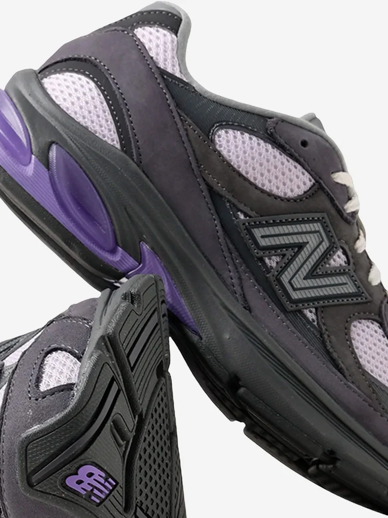 2010 'Neptune Grey Violet Crush'