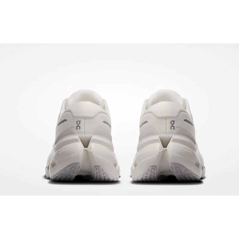 ON Cloudrunner 3 Wide Women white ivory
