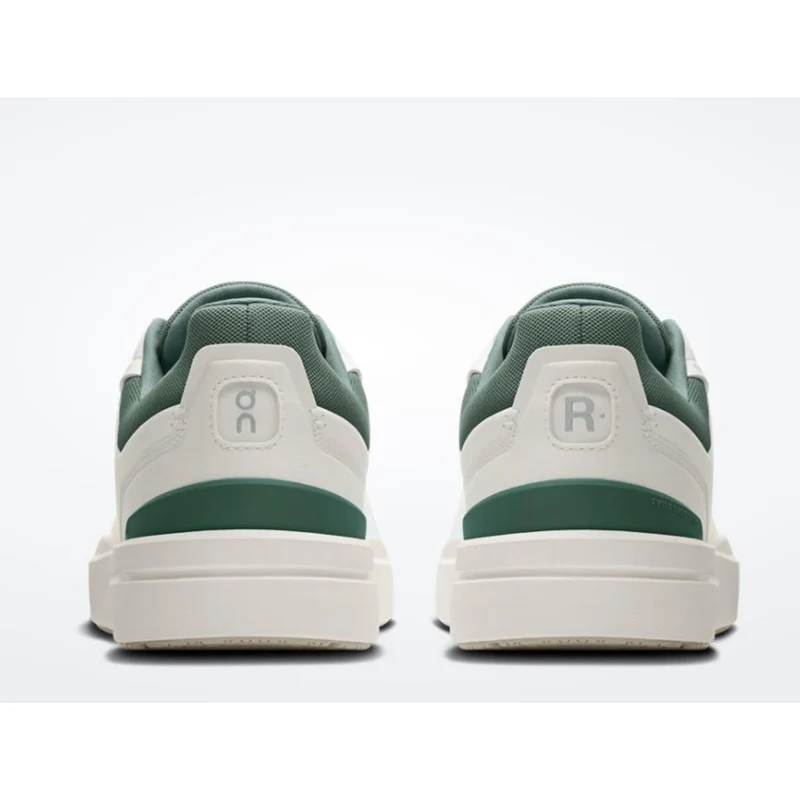 ON The Roger Advantage Men white olive