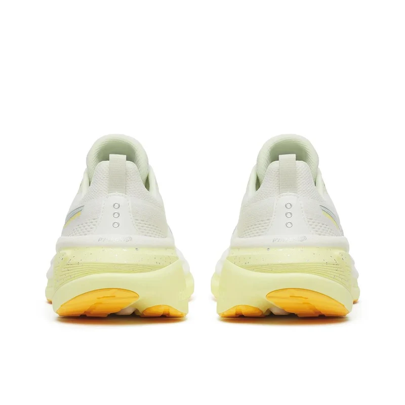 Saucony Hurricane 25 Women ivory tender