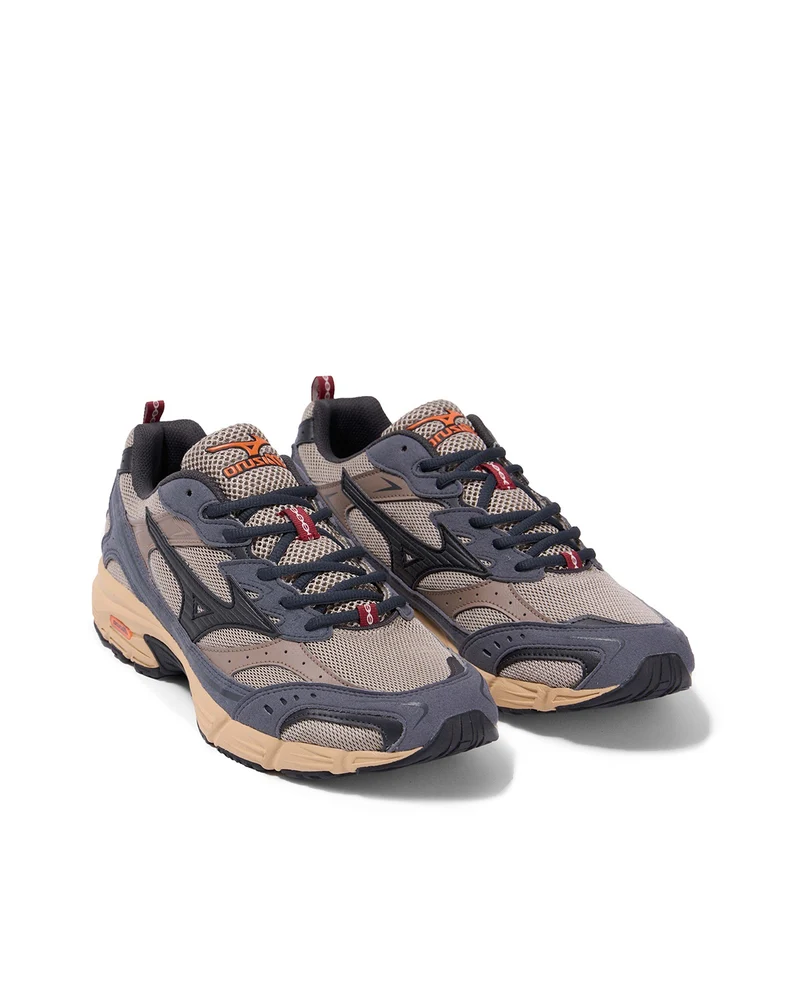 Mizuno MXR Vintage Khaki / Black Sand / Iron Gate