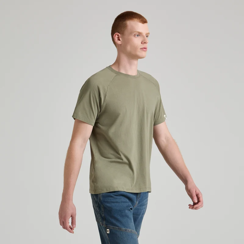 MINIMAL LOGO T-SHIRT