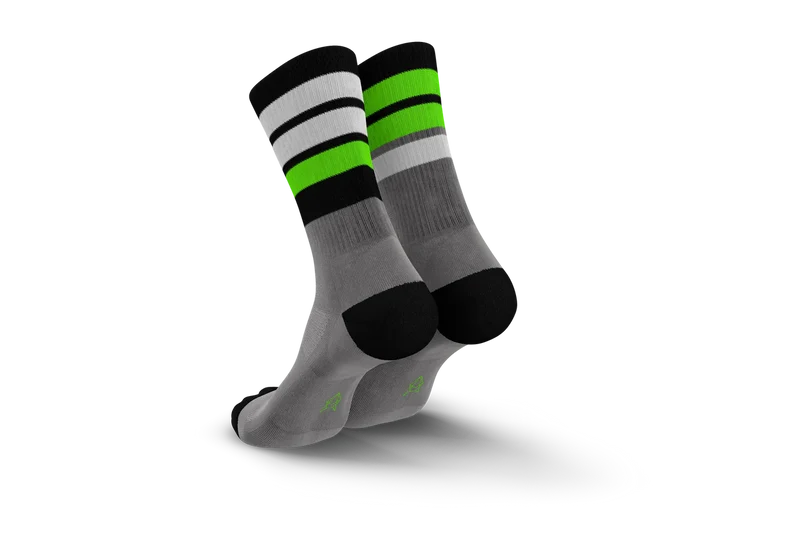 Merino Strive Light Grey Neon Green