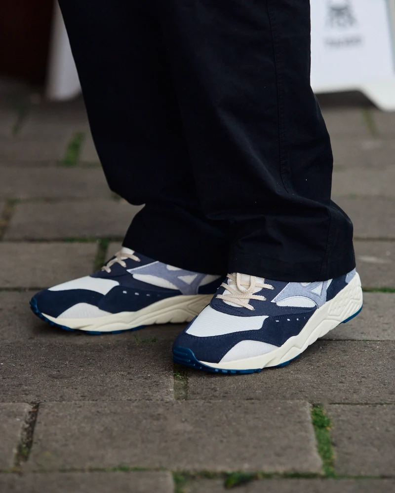 Mizuno Contender S Pristine / Tradewinds / India Ink
