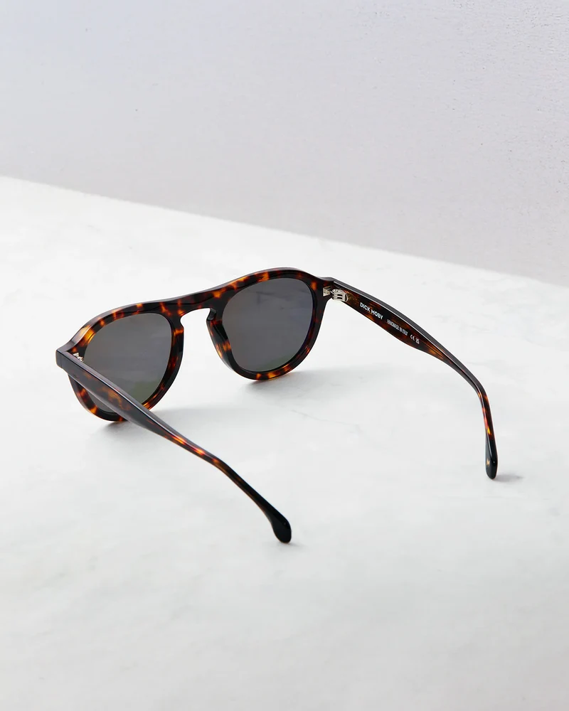 Dick Moby Perth Dark Yellow Tortoise