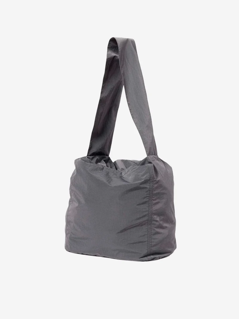 Borsa crossbody oversize wrap in ripstop grigio
