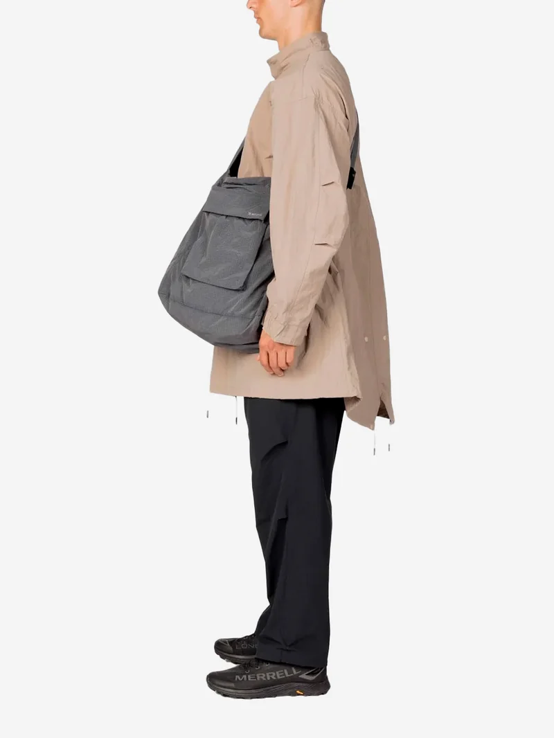 Borsa crossbody oversize wrap in ripstop grigio