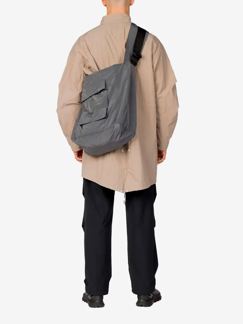 Borsa crossbody oversize wrap in ripstop grigio
