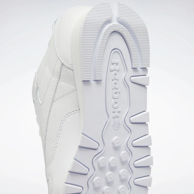 Classic Leather Women's Sneakers