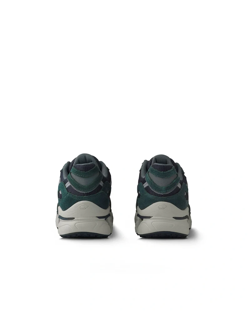 Karhu Super Fulcrum India Ink / Black F860015