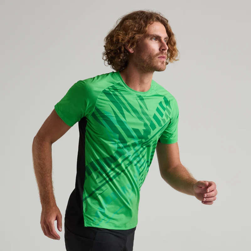 SHADOW GRAPHIC T-SHIRT