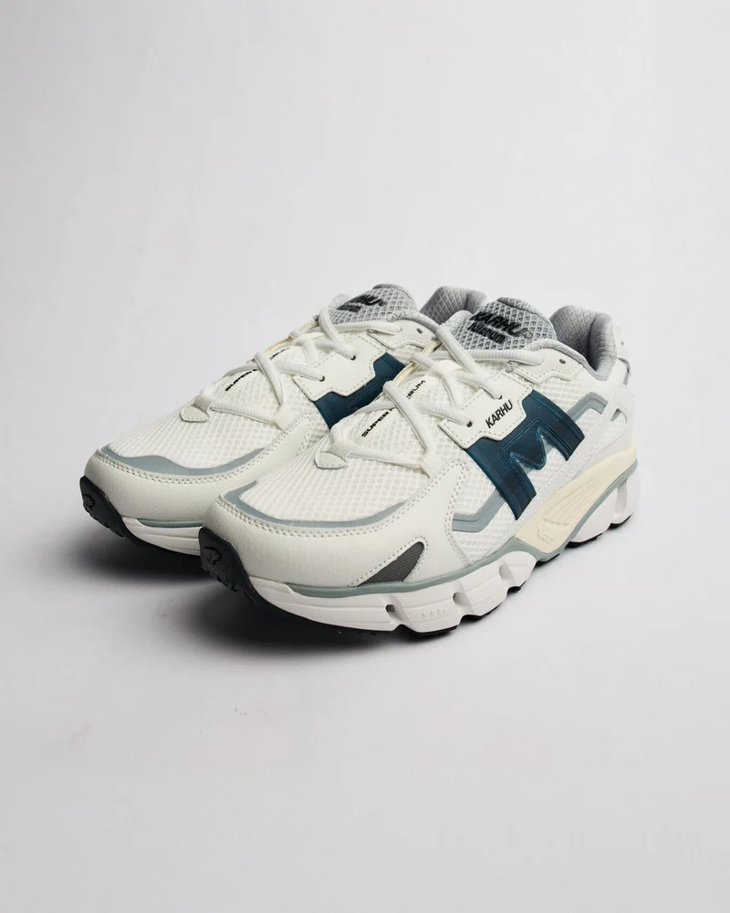Karhu Super Fulcrum White / Deep Dive F860011