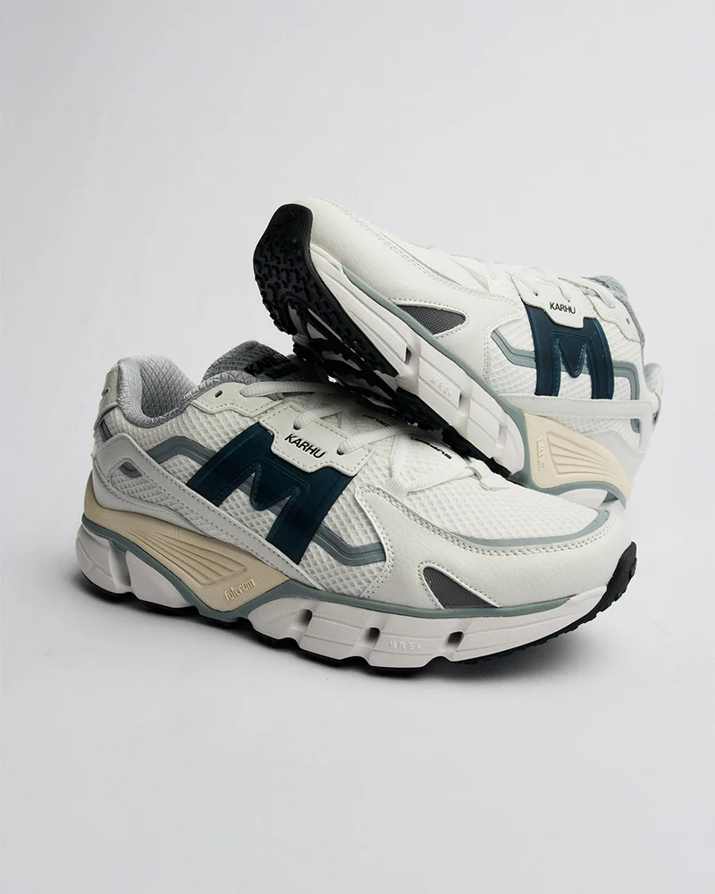 Karhu Super Fulcrum White / Deep Dive F860011