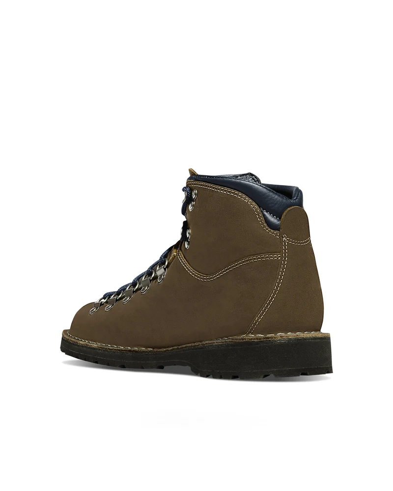 Danner Mountain Pass Hiking Boots Gunmetal