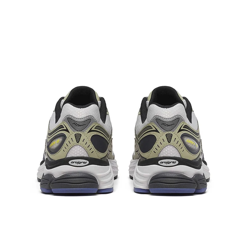 Saucony ProGrid Omni 9 Metallic White Gold