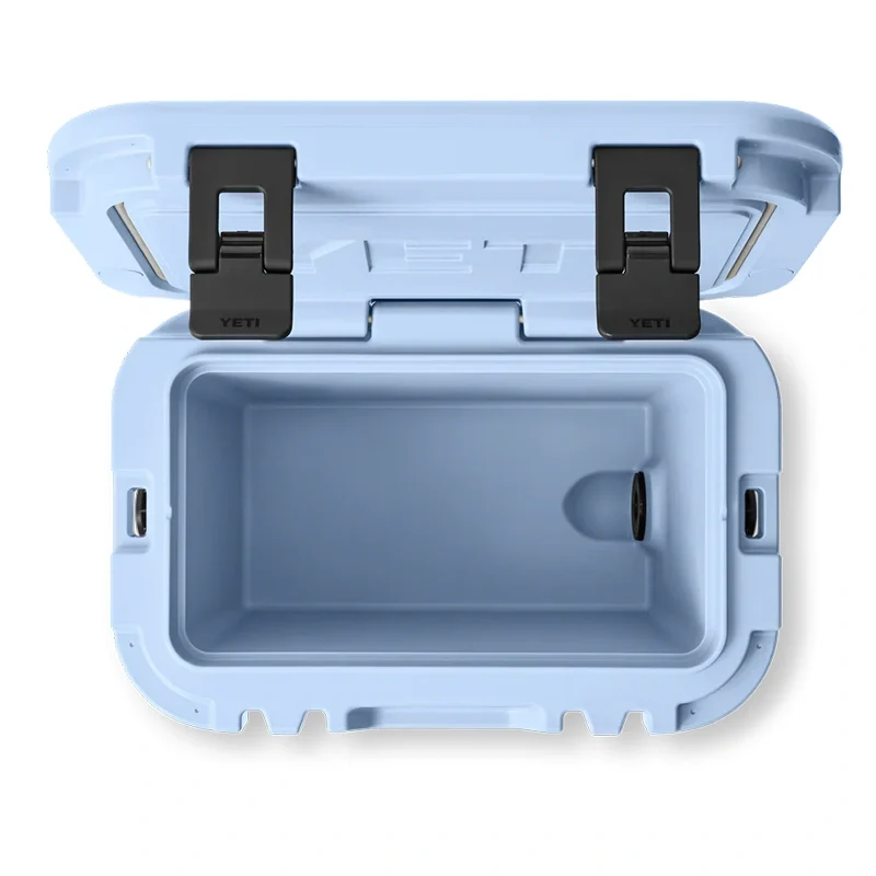 Yeti Roadie 15 Cooler Light Blue