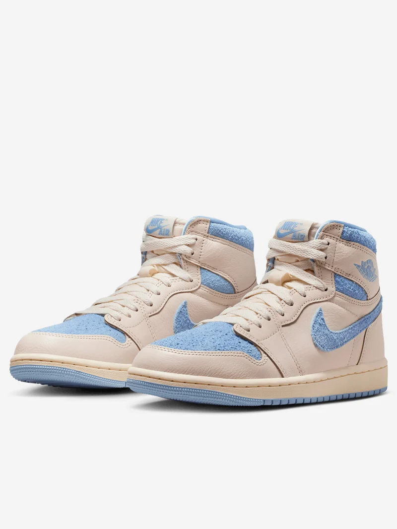 W Air Jordan 1 Retro High OG 'Psychic Blue' and Pale Ivory