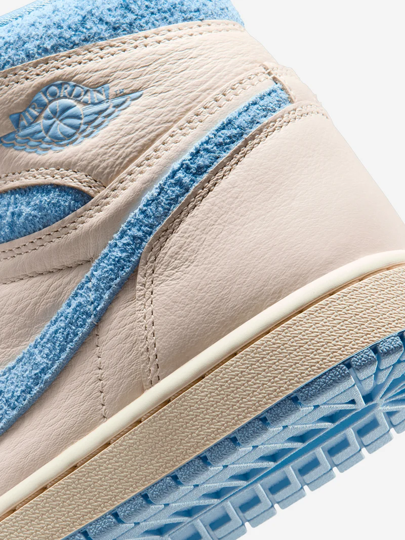 W Air Jordan 1 Retro High OG 'Psychic Blue' and Pale Ivory