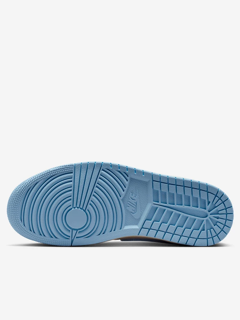 W Air Jordan 1 Retro High OG 'Psychic Blue' and Pale Ivory