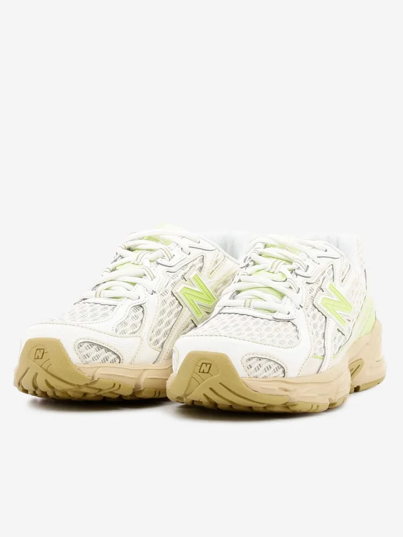 740 'Dry Lime Linen'