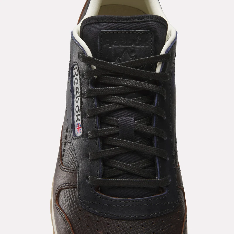 Classic Leather CF Stead Sneakers
