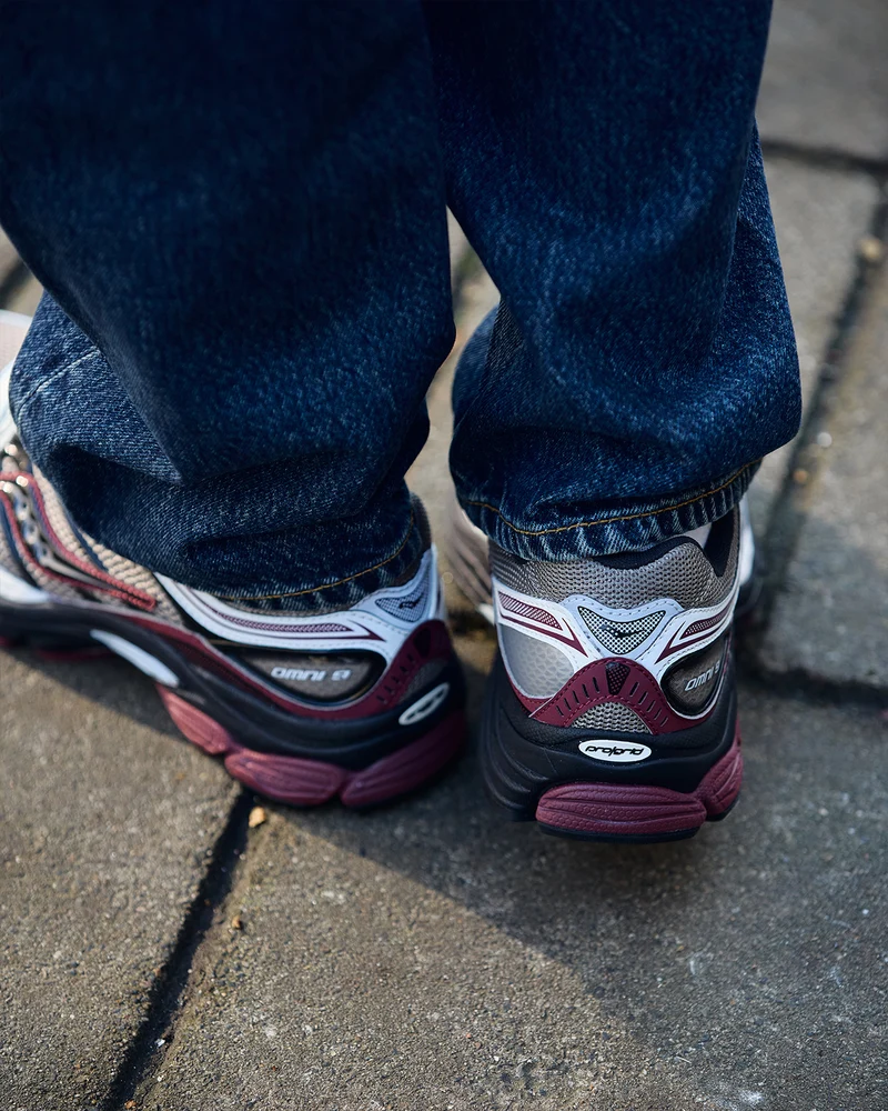 Saucony Progrid Omni 9 Tan / Maroon