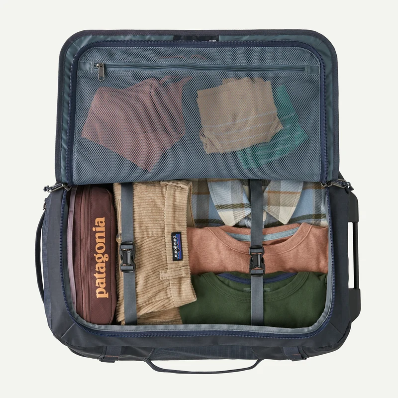 Patagonia Black Hole® Wheeled Duffel 40L Black